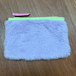 Makeup pouch